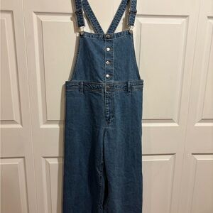 Universal Thread Light Blue Denim Apparel